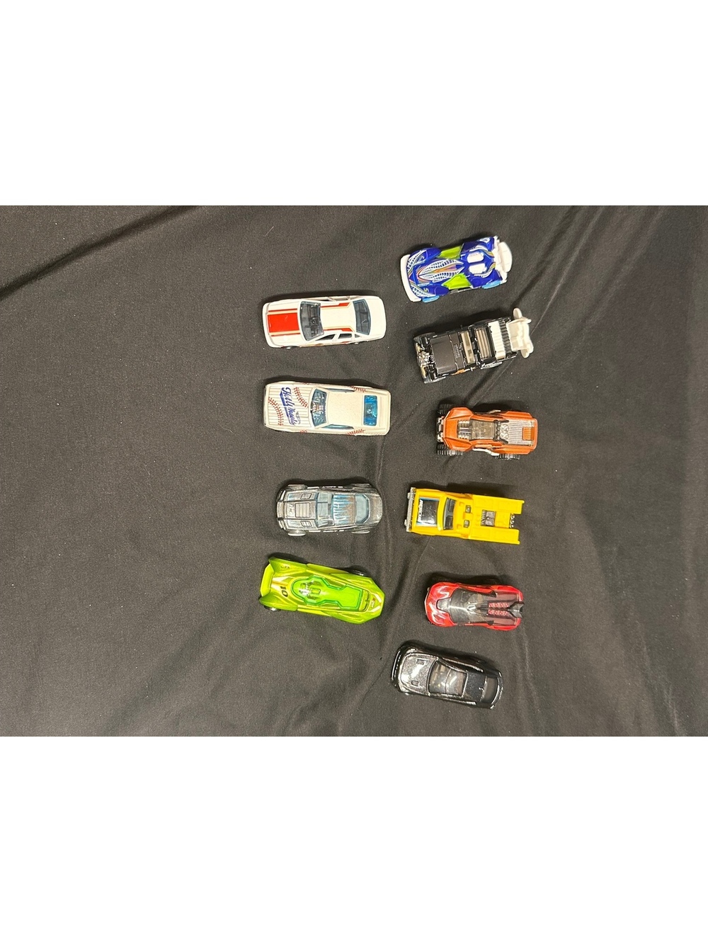 Lot of 10 Hot Wheels Die-Cast Toy Cars - Mixed Styles and Colors lot6